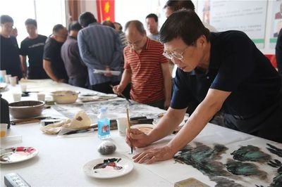 文化手拉手，心灵零距离——三万人共襄文化艺术交流盛会