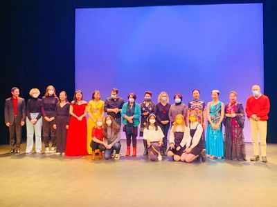 东方雅韵传友谊 中法艺术交流协会艺术团拉罗谢尔大学演出尽显中国风